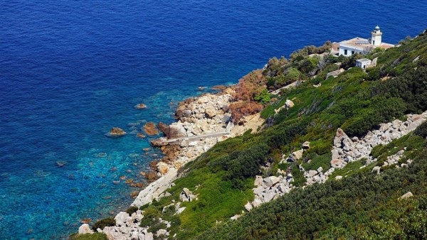 Hòn đảo ‘thác loạn’ - nơi chứng kiến những cuộc vui chơi trác táng của giới quý tộc Ý ảnh 3