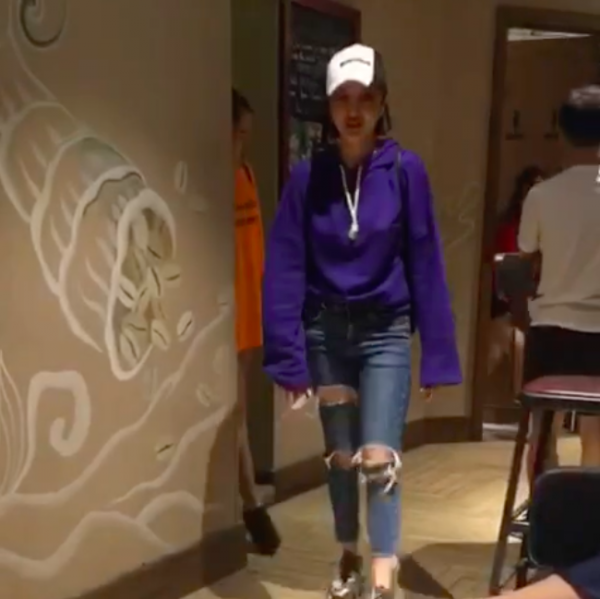 Bảo Anh và thủ môn Bùi Tiến Dũng vướng tin đồn hẹn hò ảnh 1