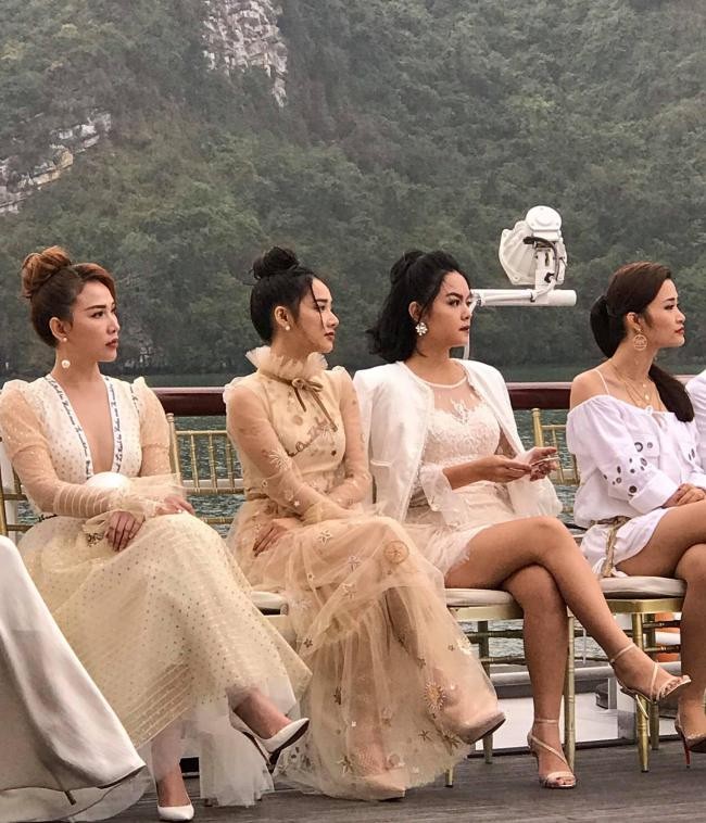 Nhã Phương lộ diện tươi rói giữa scandal Trường Giang - Nam Em ảnh 1