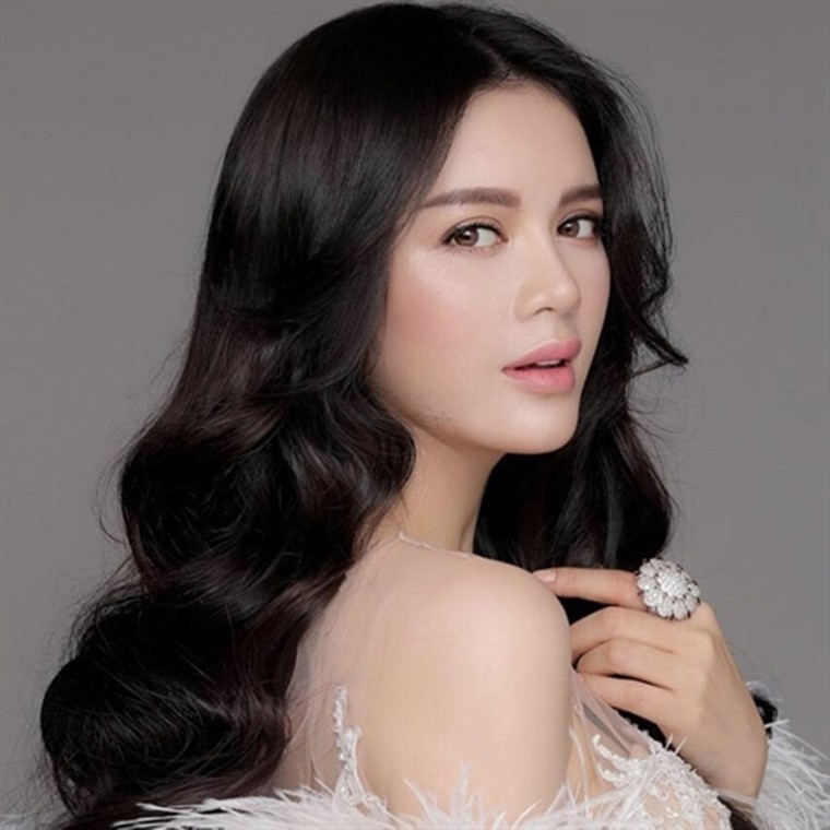 Lý Nhã Kỳ nói về tin đồn bị bắt, rửa tiền cho đại gia ảnh 1