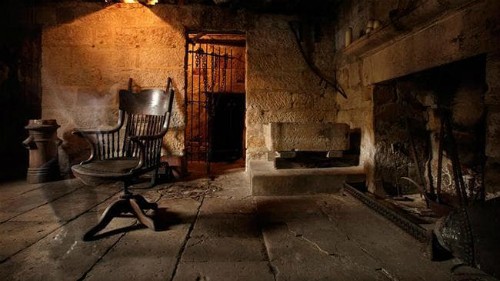 'Viếng thăm' quán rượu đáng sợ nhất Australia ảnh 2