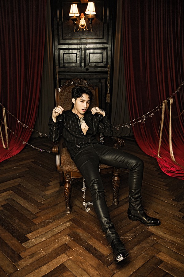 'Bóc giá' đồ hiệu Sơn Tùng M-TP diện trong MV 'Chạy ngay đi' ảnh 1