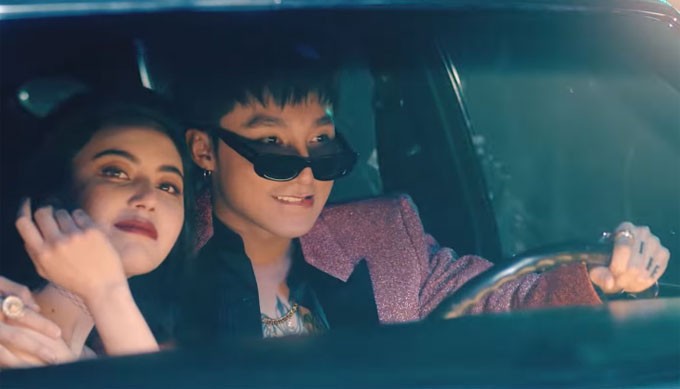 'Bóc giá' đồ hiệu Sơn Tùng M-TP diện trong MV 'Chạy ngay đi' ảnh 5