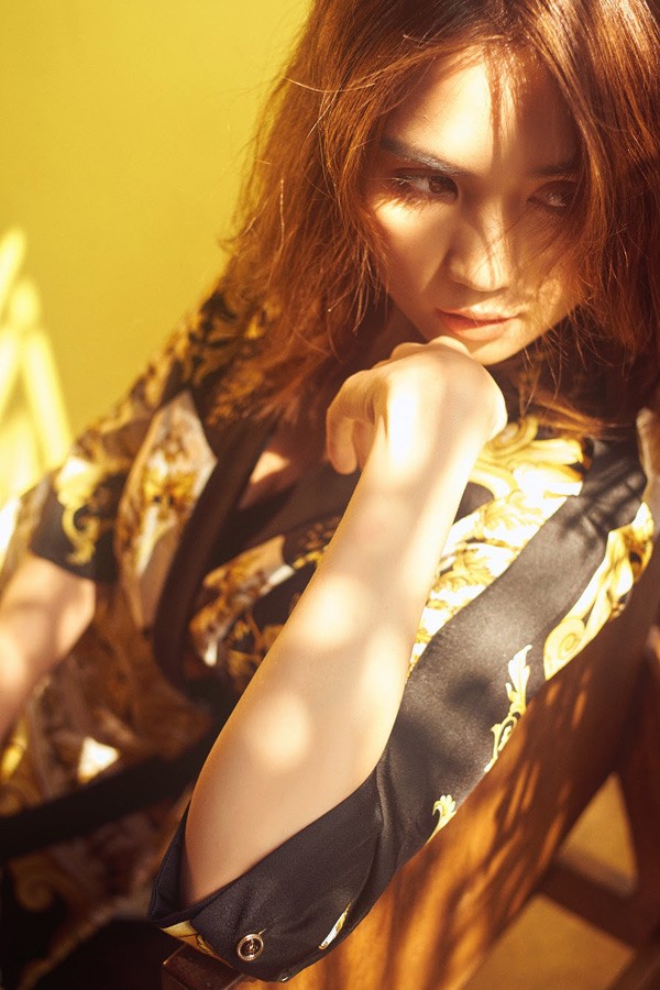 Ngọc Trinh tung bộ ảnh lưu giữ vẻ đẹp thanh xuân ảnh 3