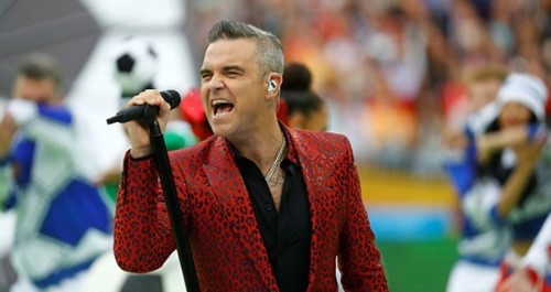 Nhà đài xin lỗi vì màn 'ngón tay thối' của Robbie Williams ảnh 2