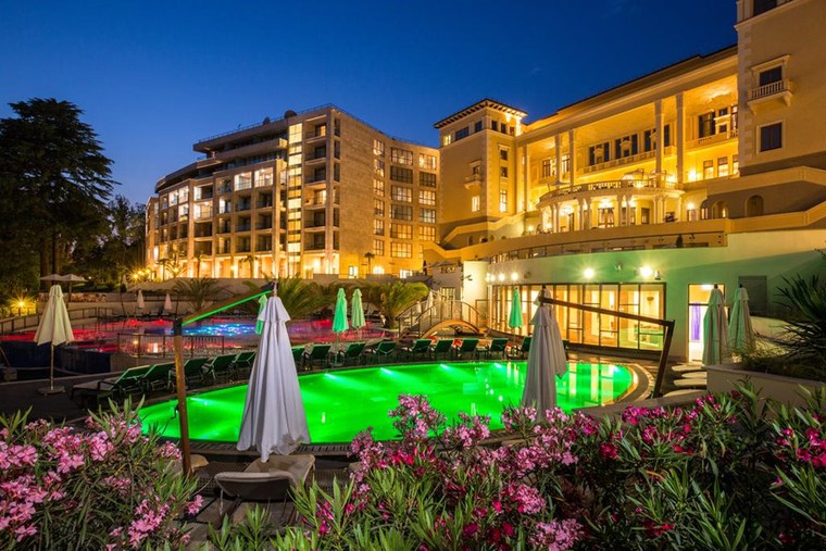 Resort nơi Neymar và các tuyển thủ Brazil đóng quân có gì đặc biệt? ảnh 1