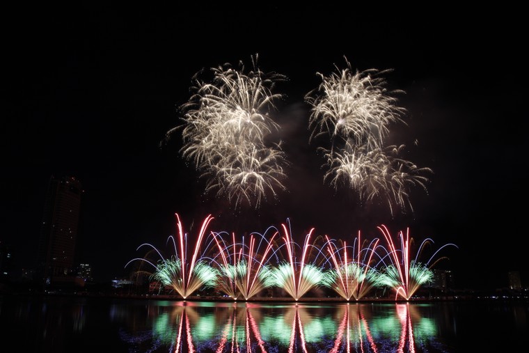 Ý vô địch Lễ hội pháo hoa quốc tế Đà Nẵng 2018 ảnh 3