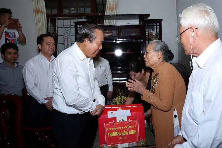 Chăm lo thiết thực, hỗ trợ tối đa các gia đình chính sách ảnh 2