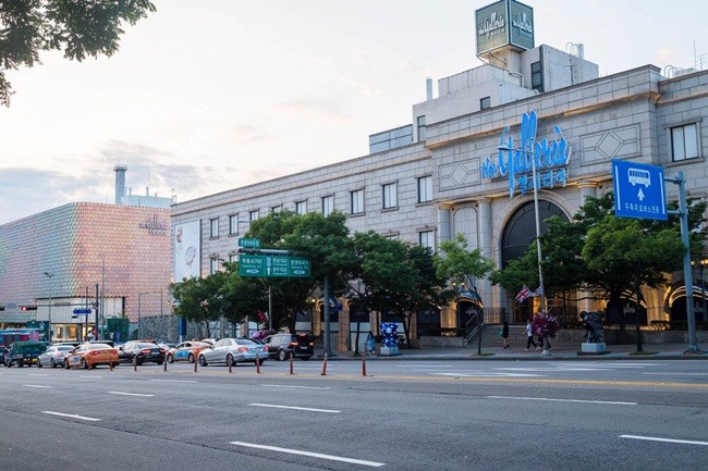 Choáng ngợp sự sang chảnh như mơ ở quận giàu bậc nhất Seoul ảnh 4