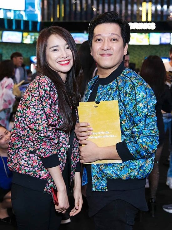 Thời trang đồng điệu từ nhà ra phố của Nhã Phương - Trường Giang ảnh 6