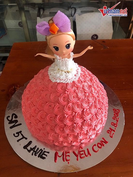 Mai Phương mừng sinh nhật con gái 5 tuổi ở bệnh viện ảnh 4