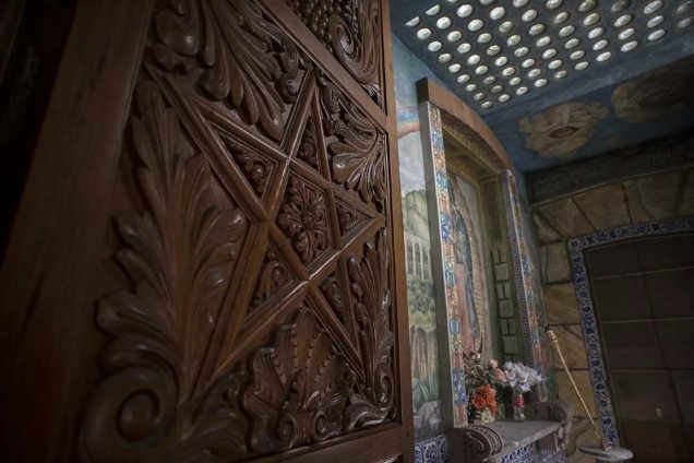 Lời nguyền bí ẩn về khách sạn ma ám bỏ hoang 50 năm giữa phố ảnh 6