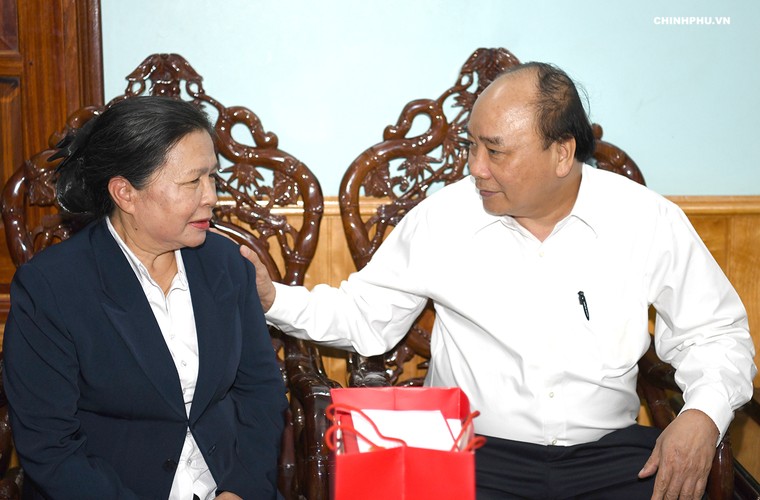 Thủ tướng thăm và làm việc tại Kon Tum ảnh 2