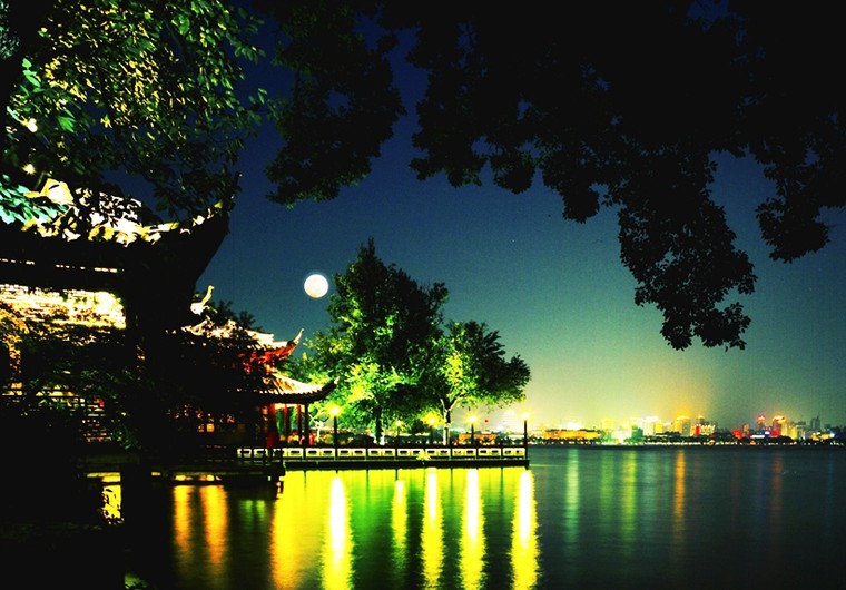 Đến thăm thành phố đẹp nhất thế giới tại Trung Quốc ảnh 6