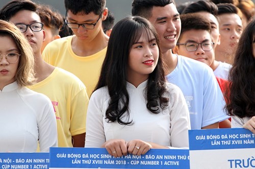 Tưng bừng khai mạc giải bóng đá học sinh THPT Hà Nội 2018 ảnh 2