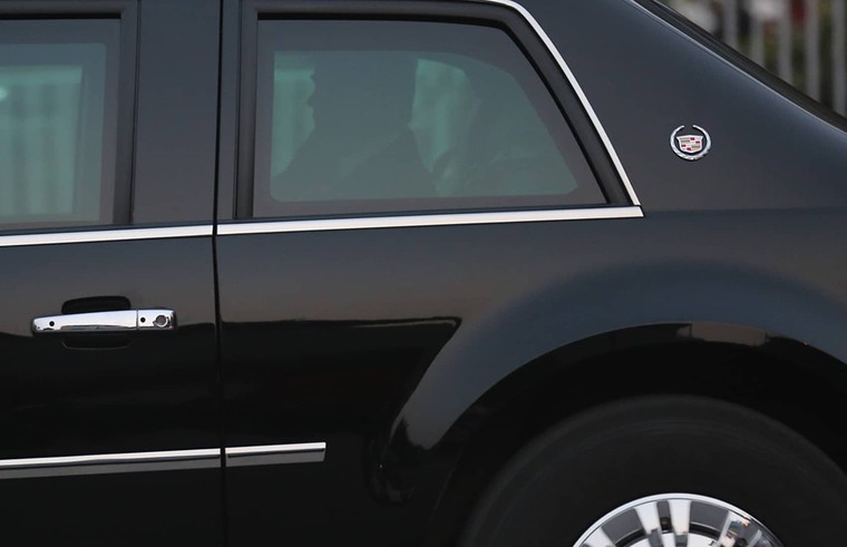 Lãnh đạo Mỹ - Triều rời khách sạn tới Metropole ảnh 1