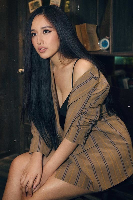 Mai Phương Thuý đầy gợi cảm trong bộ ảnh mới ảnh 3