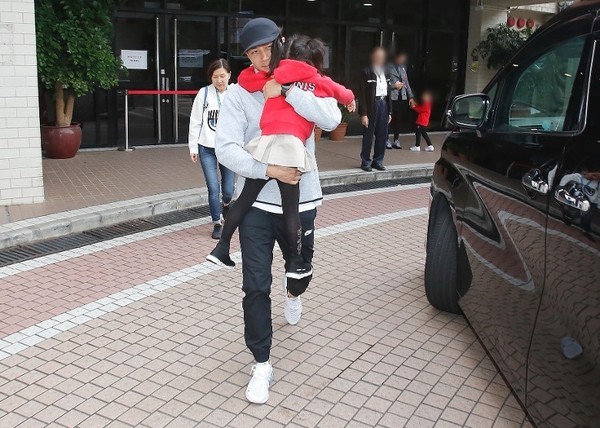 Dương Mịch bất lợi trong công cuộc giành quyền nuôi con? ảnh 3