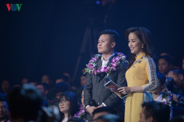 Quang Hải lọt top 10 gương mặt trẻ Việt Nam tiêu biểu 2018 ảnh 1