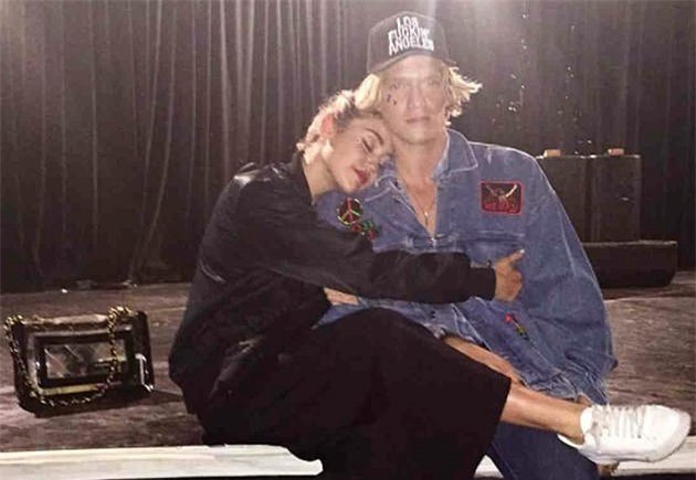 Miley Cyrus lên tiếng về Liam và tin đồn hẹn hò tình cũ ảnh 2