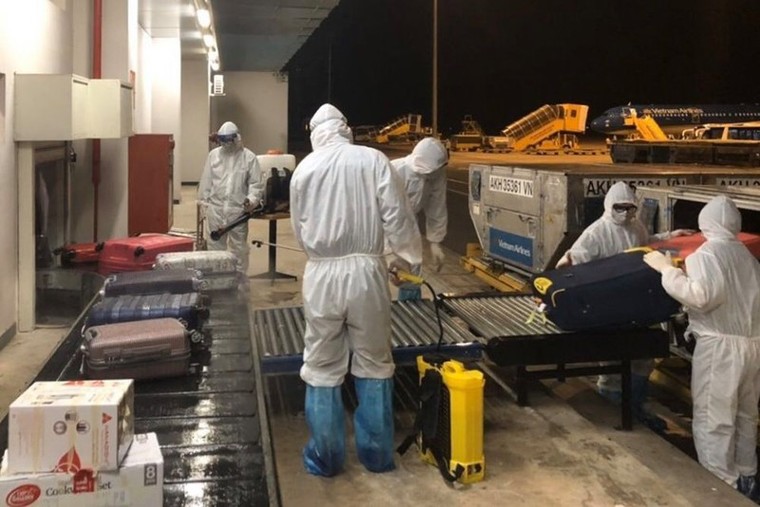 chuyen bay dac biet dua 172 hoc sinh tu philippines ve can tho dem 24/3 hinh 3