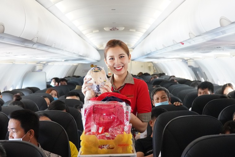 Bao la Việt Nam, bay xanh cùng Vietjet với mã giảm ngay 50% giá vé ảnh 2