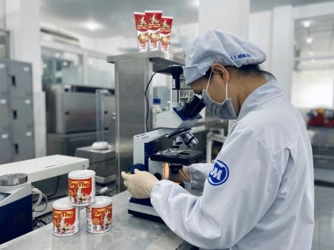 Lộ diện những khách hàng may mắn đầu tiên 'uống sữa Ông Thọ, trúng vàng' ảnh 15