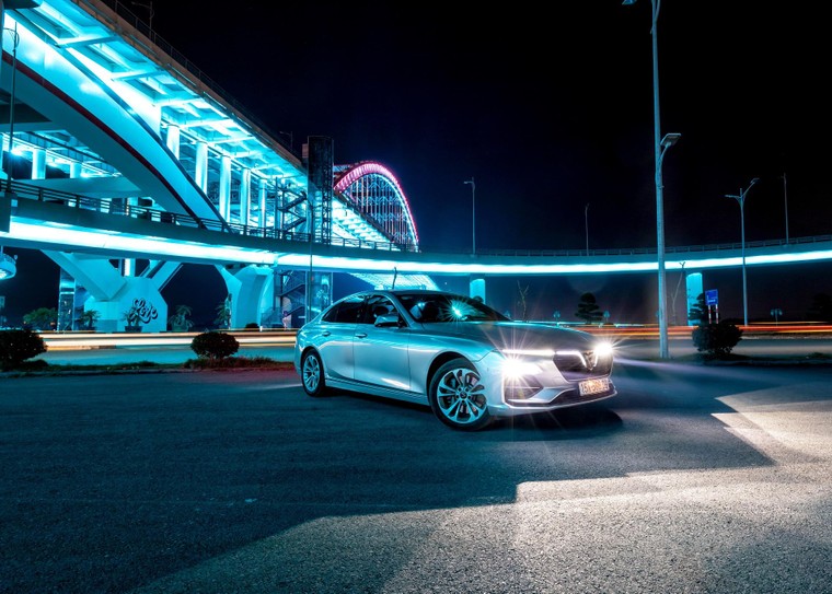 Tiết kiệm hơn 220 triệu đồng, nghỉ dưỡng Vinpearl miễn phí khi mua VinFast Lux A2.0 trong tháng 4 ảnh 1