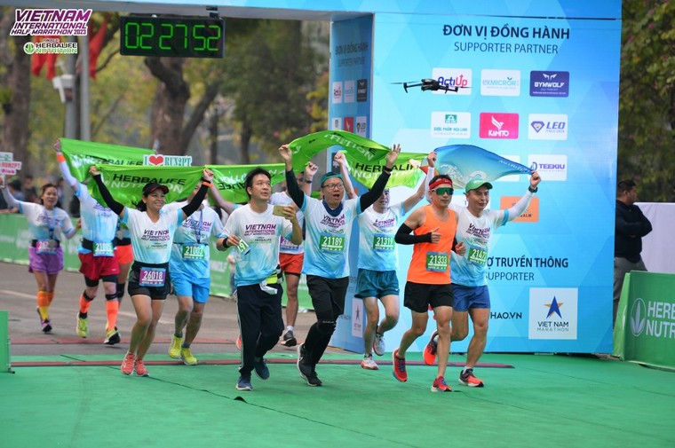 Herbalife Việt Nam trở thành nhà tài trợ chính thức Chương trình 'Chào xuân 2023' tại Hà Nội ảnh 1