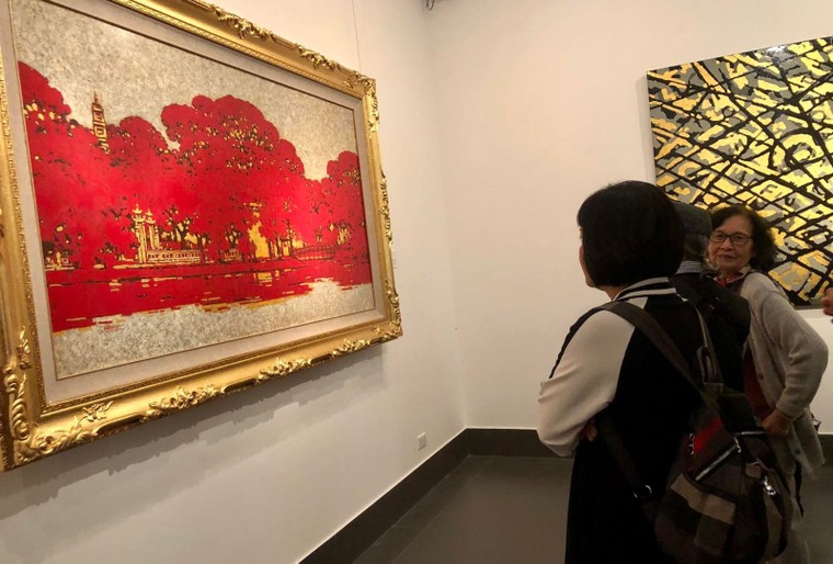 'Hào khí Thăng Long' qua các tác phẩm mỹ thuật sơn mài, sơn khắc ảnh 1