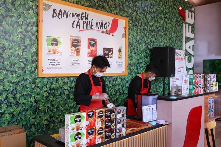 Hành trình từ hạt cà phê trên nông trại đến ly NESCAFÉ cho người yêu cà phê ảnh 2