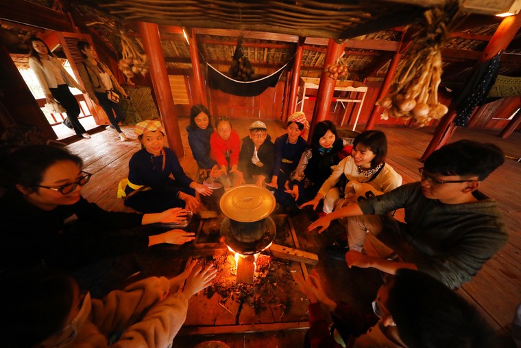 Độc đáo không gian văn hóa 5 dân tộc Sa Pa tại Sun World Fansipan Legend ảnh 2