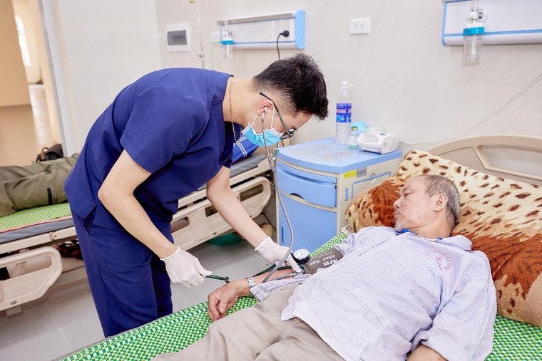 Nhà khám chữa bệnh quy mô 4.500m2 tại BVĐK Định Hóa được trang bị những gì? ảnh 7