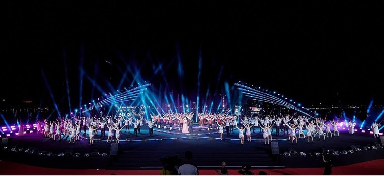 Chùm ảnh tổng duyệt khai mạc lễ hội pháo hoa quốc tế Đà Nẵng 2023 ảnh 8