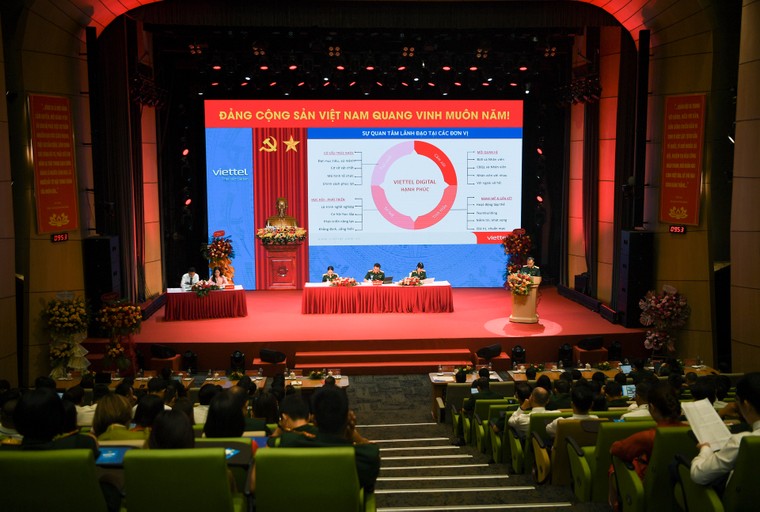 Nhiệm kỳ 2018 - 2023: Hoạt động Công đoàn Viettel đóng góp cho sự thành công của Tập đoàn ảnh 1