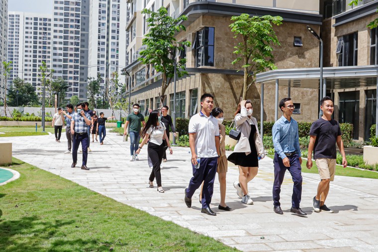 Ấn tượng và mãn nhãn khi 'mục sở thị' căn hộ hạng sang sắp bàn giao của Masterise Homes ảnh 4