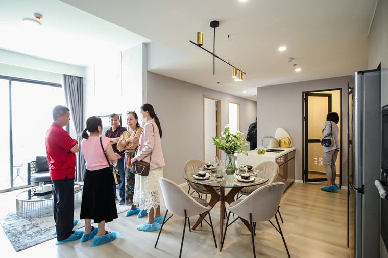 Ấn tượng và mãn nhãn khi 'mục sở thị' căn hộ hạng sang sắp bàn giao của Masterise Homes ảnh 5