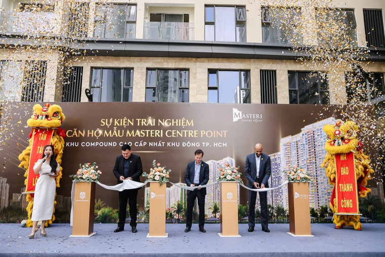 Ấn tượng và mãn nhãn khi 'mục sở thị' căn hộ hạng sang sắp bàn giao của Masterise Homes ảnh 7