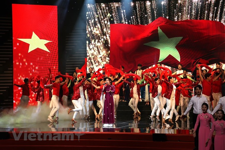 Trao giải cho 54 tác phẩm xuất sắc về phòng, chống tham nhũng, tiêu cực ảnh 1