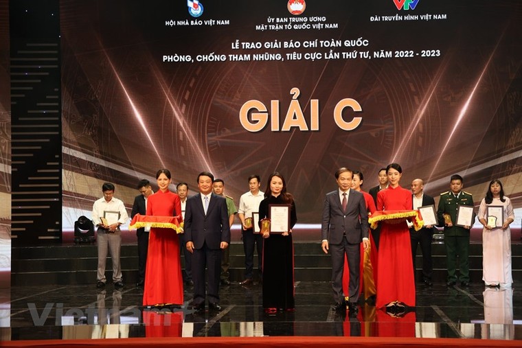 Trao giải cho 54 tác phẩm xuất sắc về phòng, chống tham nhũng, tiêu cực ảnh 6