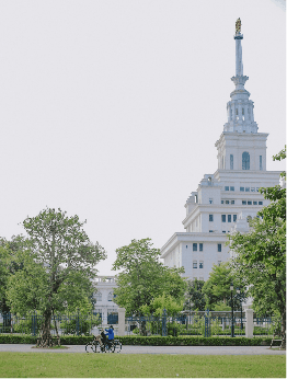 Tuổi thơ hạnh phúc của những cư dân nhí tại 'miền biển' giữa lòng Hà Nội ảnh 10