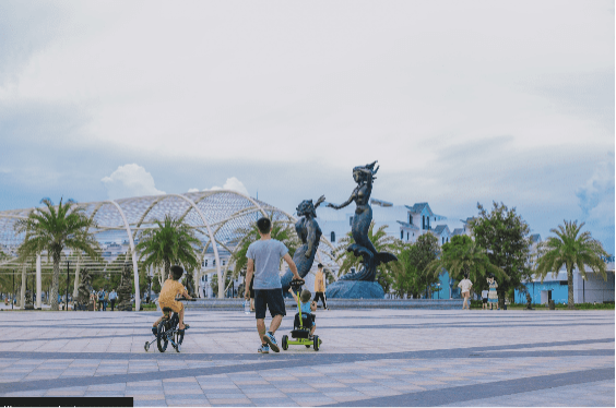 Tuổi thơ hạnh phúc của những cư dân nhí tại 'miền biển' giữa lòng Hà Nội ảnh 15