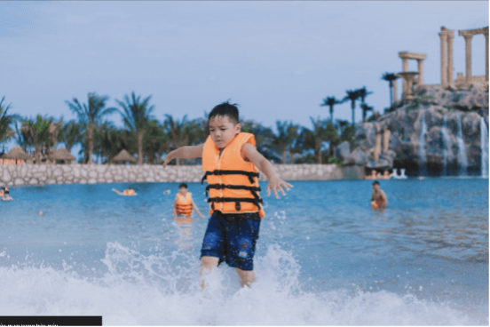 Tuổi thơ hạnh phúc của những cư dân nhí tại 'miền biển' giữa lòng Hà Nội ảnh 8