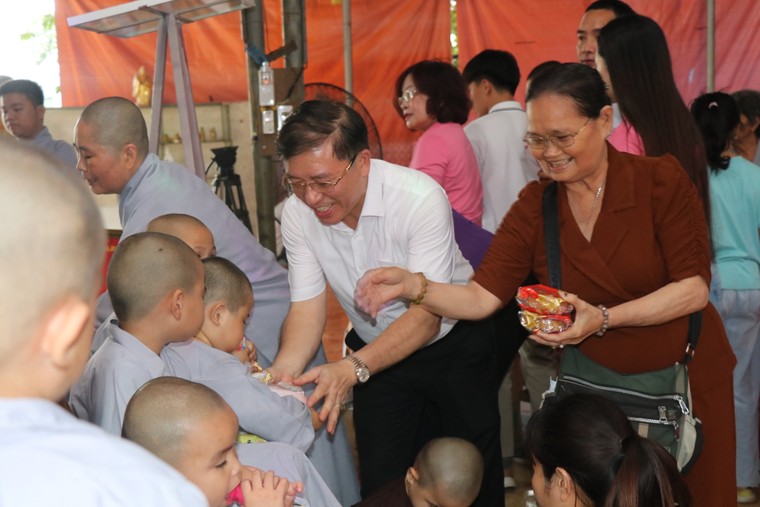 Vị đại biểu Quốc hội dành cả cuộc đời cho công tác an sinh xã hội ảnh 4