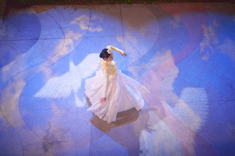 Choáng ngợp, mãn nhãn với 'bữa tiệc' ánh sáng về đêm tại phố Hàn K-Town ảnh 5