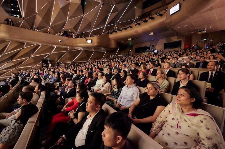 Nhà hát Hồ Gươm nằm trong Top 10 nhà hát opera tuyệt vời nhất thế giới ảnh 5