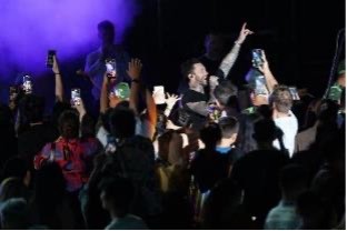 Maroon 5 khiến khán giả 8Wonder Winter Festival phát cuồng với loạt hit 'siêu đỉnh' ảnh 7