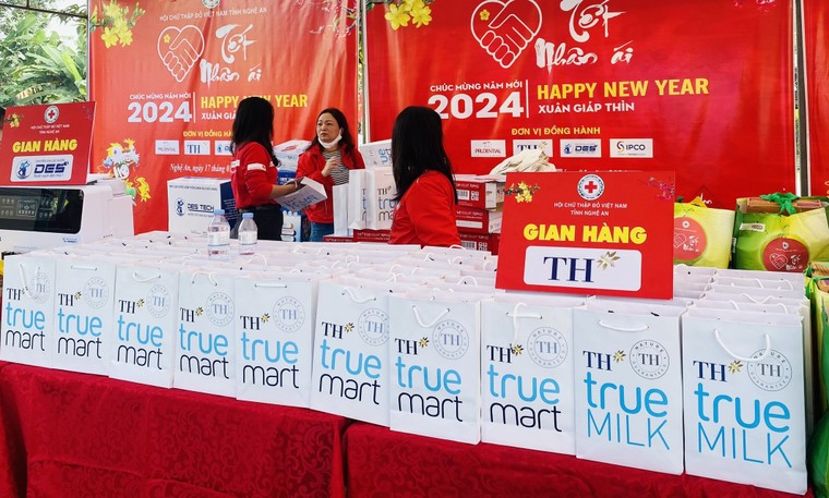 Tập đoàn TH chung tay mang “Tết nhân ái” tới đồng bào khó khăn ảnh 2