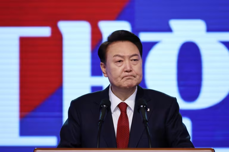 Trên chuyến xe buýt của tầng lớp lao động Hàn Quốc ảnh 2