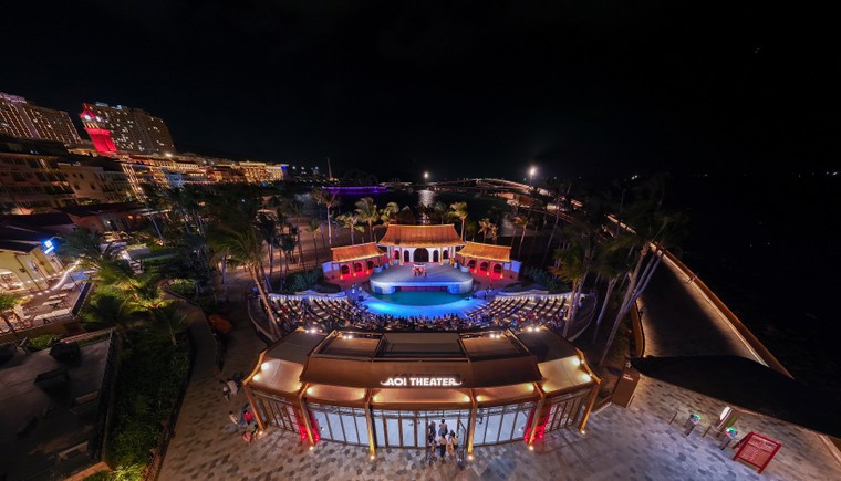 Xem múa rối đầy mới lạ tại nhà hát bên biển đầu tiên của Việt Nam ảnh 1